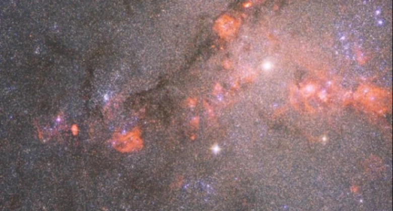 Hubble-ն ֆիքսել է աստղերի ձևավորման գործընթացը M33 գալակտիկայում