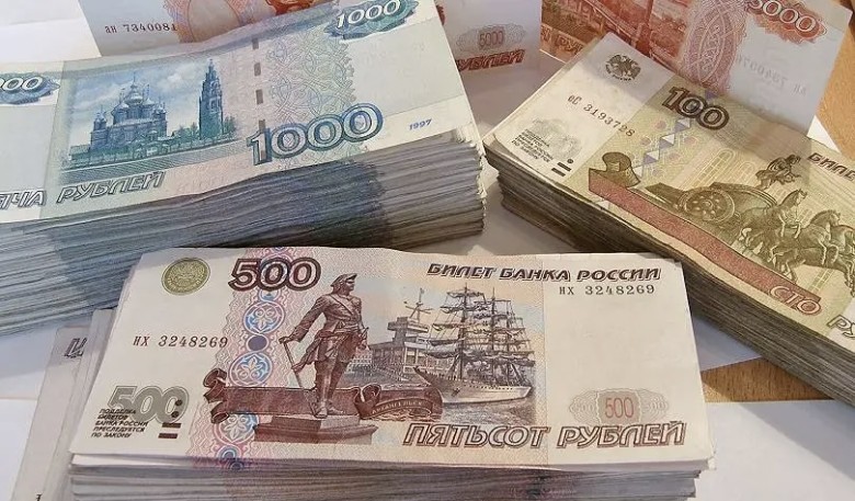 Օգոստոսի 7-ի ներկայացված տարադրամի փոխարժեքներն են. Ռուբլին էժանացել է