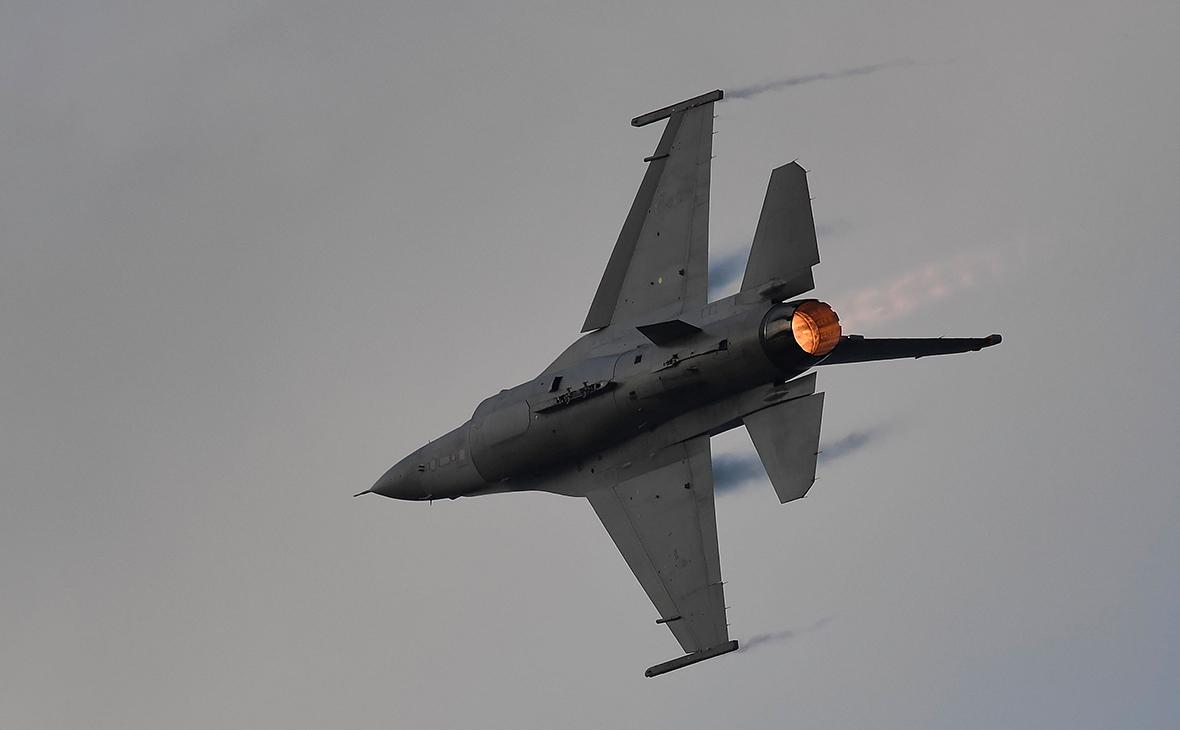Ռումինիան F-16 կործանիչներ է օդ բարձրացրել Ուկրաինայի սահմանին նկատված օդային թիրախների պատճառով