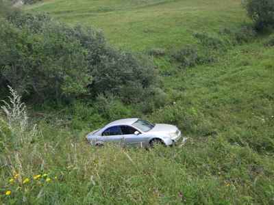 Վանաձոր-Դիլիջան ավտոճանապարհին «Ford»-ը դուրս է եկել ճանապարհից և ընկել հարակից ձորը․