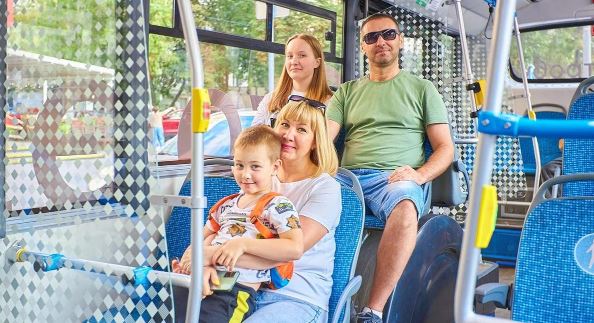 В Москве разместили QR-коды для прохождения опроса о работе транспорта